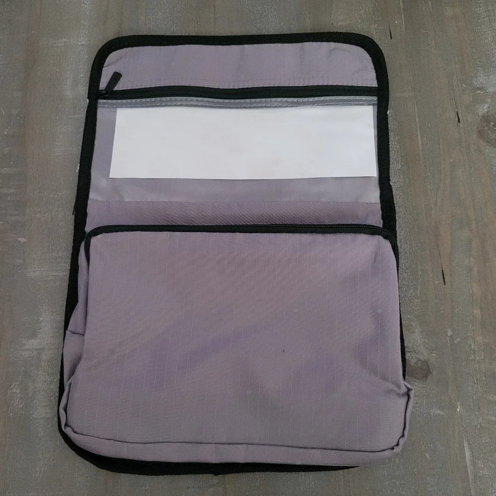 Delsey Black Bi-fold Organizer Zipper Wet Pocket